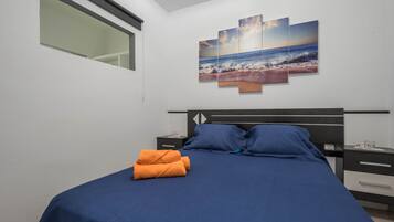 1 camera, ferro/asse da stiro, Wi-Fi gratuito, lenzuola