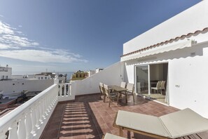 Outdoor dining - Apartment “Gaviota” in Playa San Juan close to the Beach with Sea View (Playa San Juan)