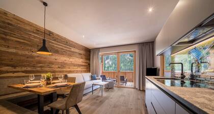 Apartment “Seebrunn - Schusterhüttl Alm” with Mountain and Lake View, Terrace & Garden