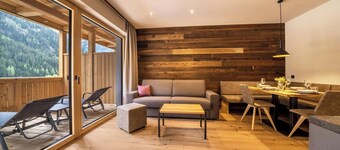 Appartamento "Seebrunn - Kühberg Alm" con vista montagna e vista lago