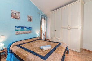 3 Schlafzimmer, Bügeleisen/Bügelbrett, Bettwäsche