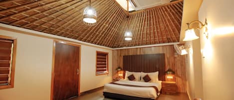 1 slaapkamer, luxe beddengoed, een minibar, individueel gedecoreerd