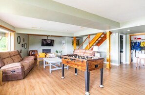 Spielezimmer