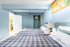 5 dormitoris, planxa i posts de planxar i wifi 