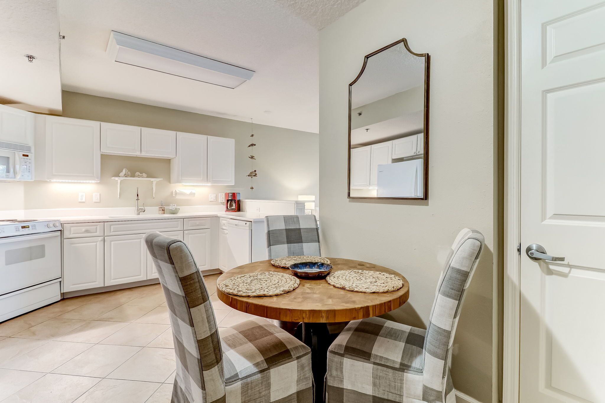 Sea View is at the Beach!