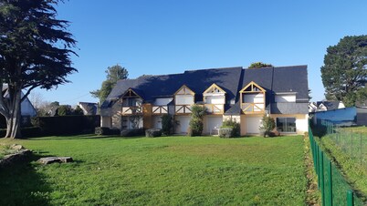 Nice duplex 30 meters from the sea direct access to the beach