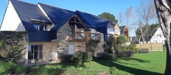 Nice duplex 30 meters from the sea direct access to the beach