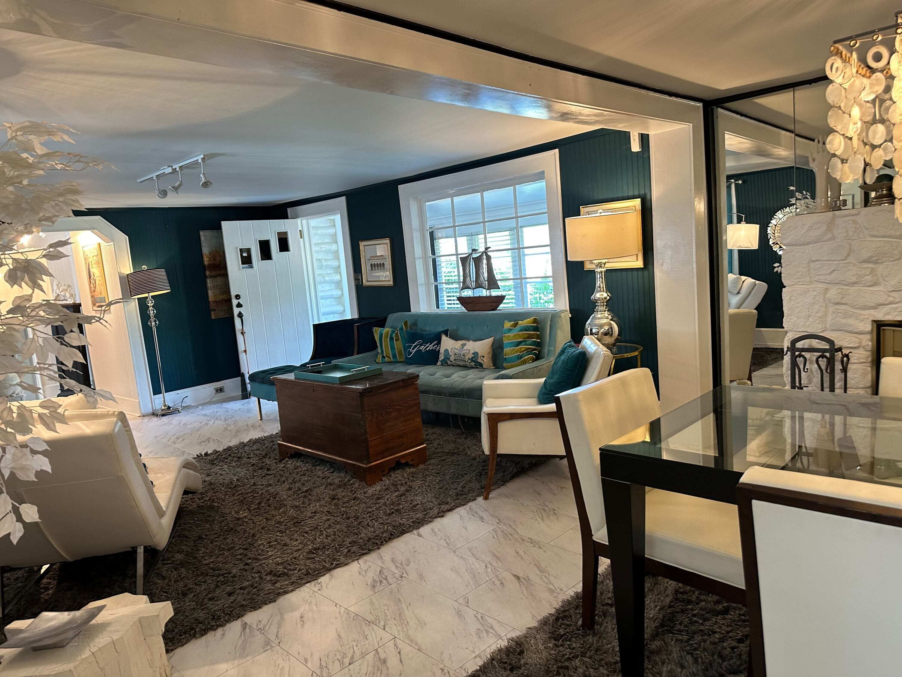 Asheville Chocolate Cabin - fire pit, hot tub