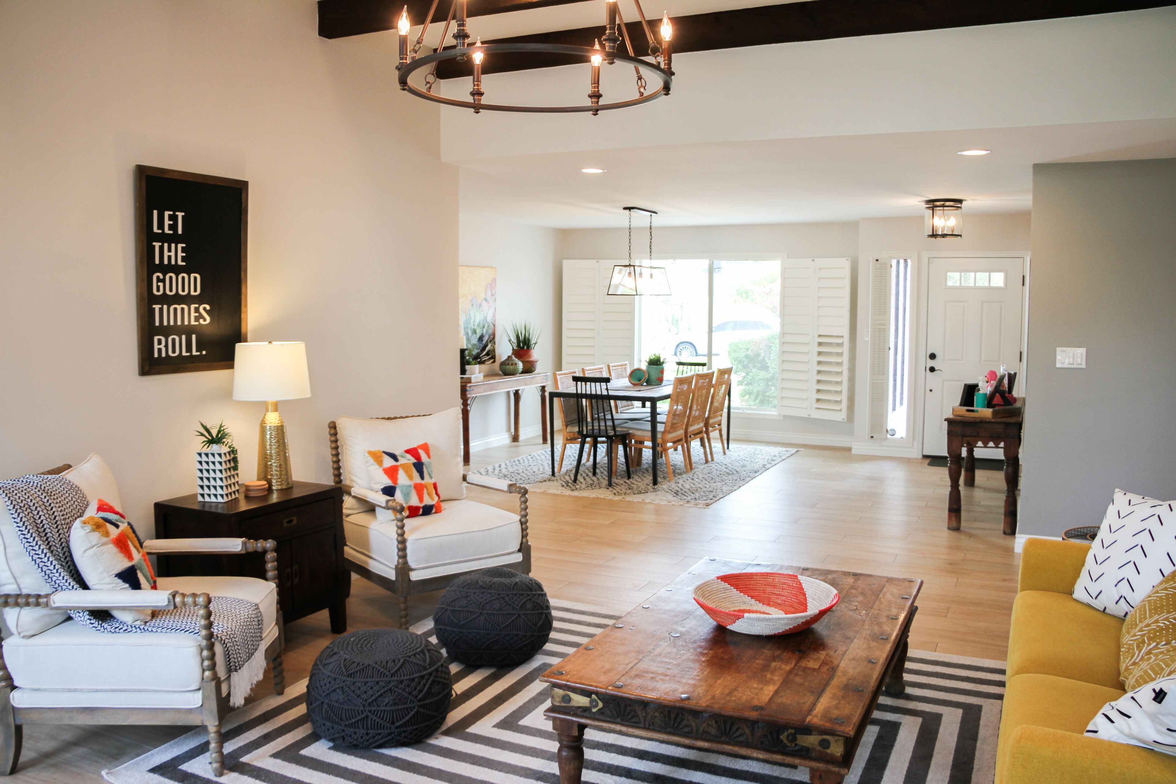 Smart-TV, peis, videospill og bøker