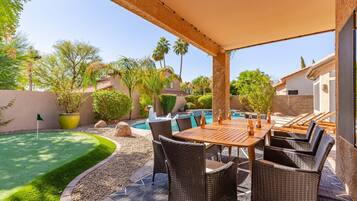 Outdoor dining