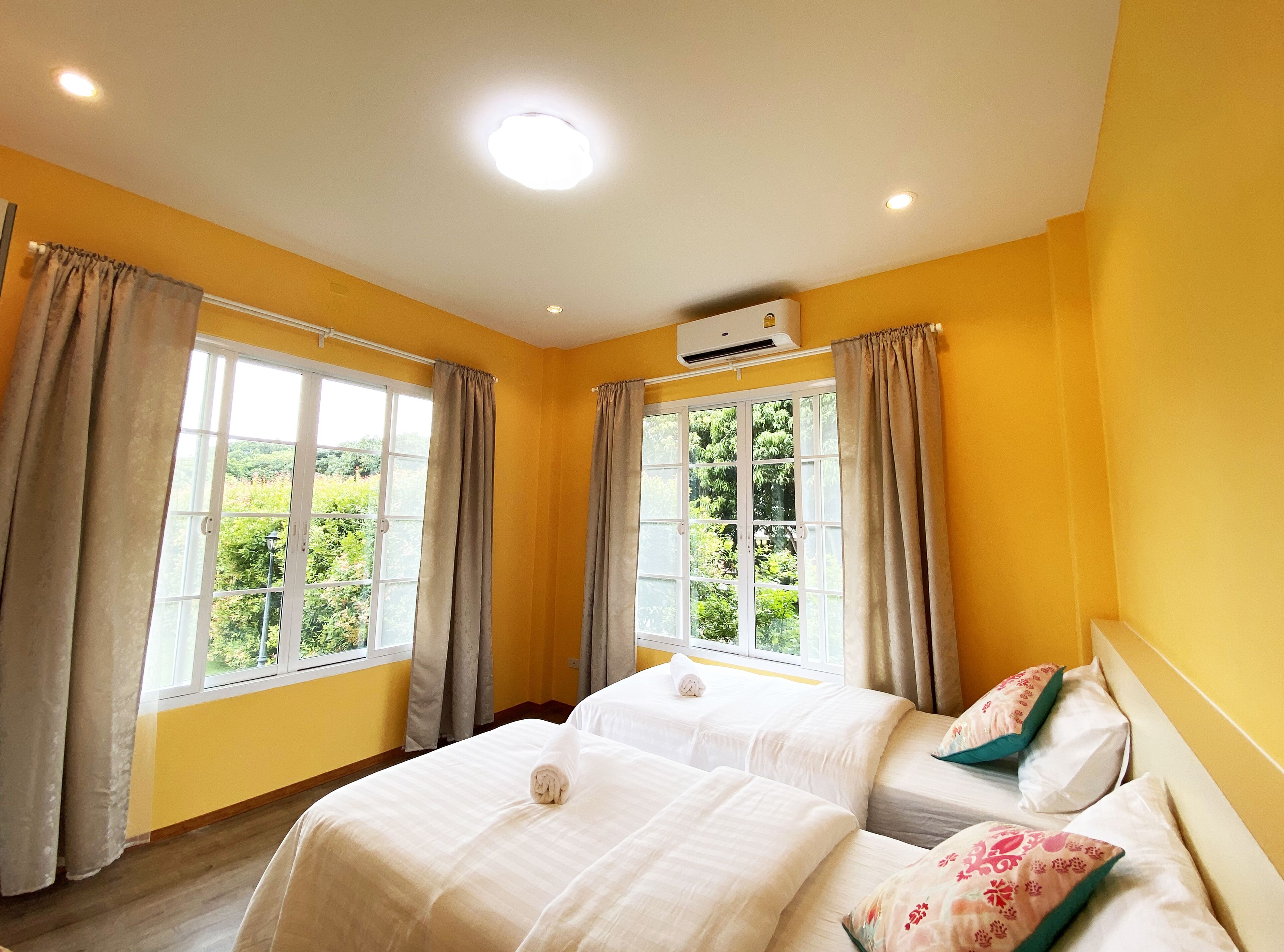 1-Bedroom Villa | Decoración personalizada, muebles diferentes, escritorio y wifi gratis 