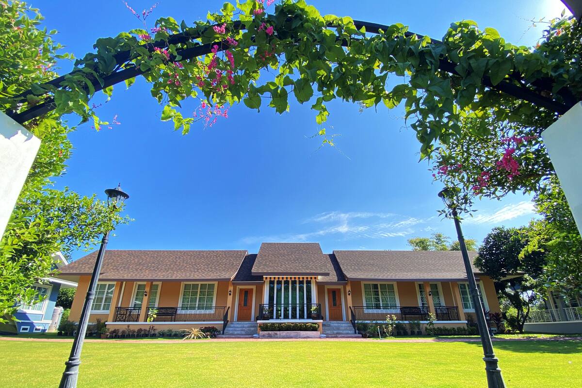 2-Bedrooms Villa | Skrivebord, wi-fi (inkludert) og individuelt dekorert