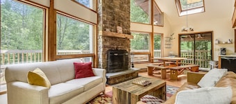 Northeast Passage Chalet is a cozy and warm. Wonderful hot tub on the deck and a great big stone fireplace. The Killington golf course and Green Mountain National Golf Course are just a few minutes from this location.