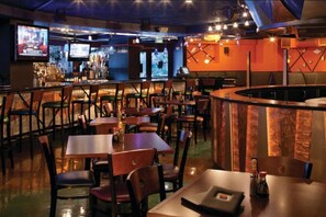 Bar (in der Unterkunft)