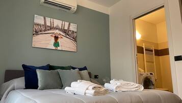 1 camera, ferro/asse da stiro, Wi-Fi gratuito, lenzuola