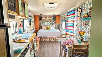 1 chambre, Wi-Fi gratuit, draps fournis