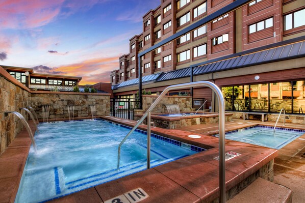 Indoor pool, outdoor pool - Mountain View Sunny King Studio at Peak 9 and Main St Ski in/Out (Breckenridge)