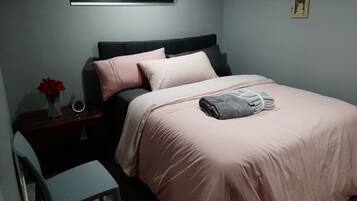 2 camere, ferro/asse da stiro, Wi-Fi gratuito, lenzuola