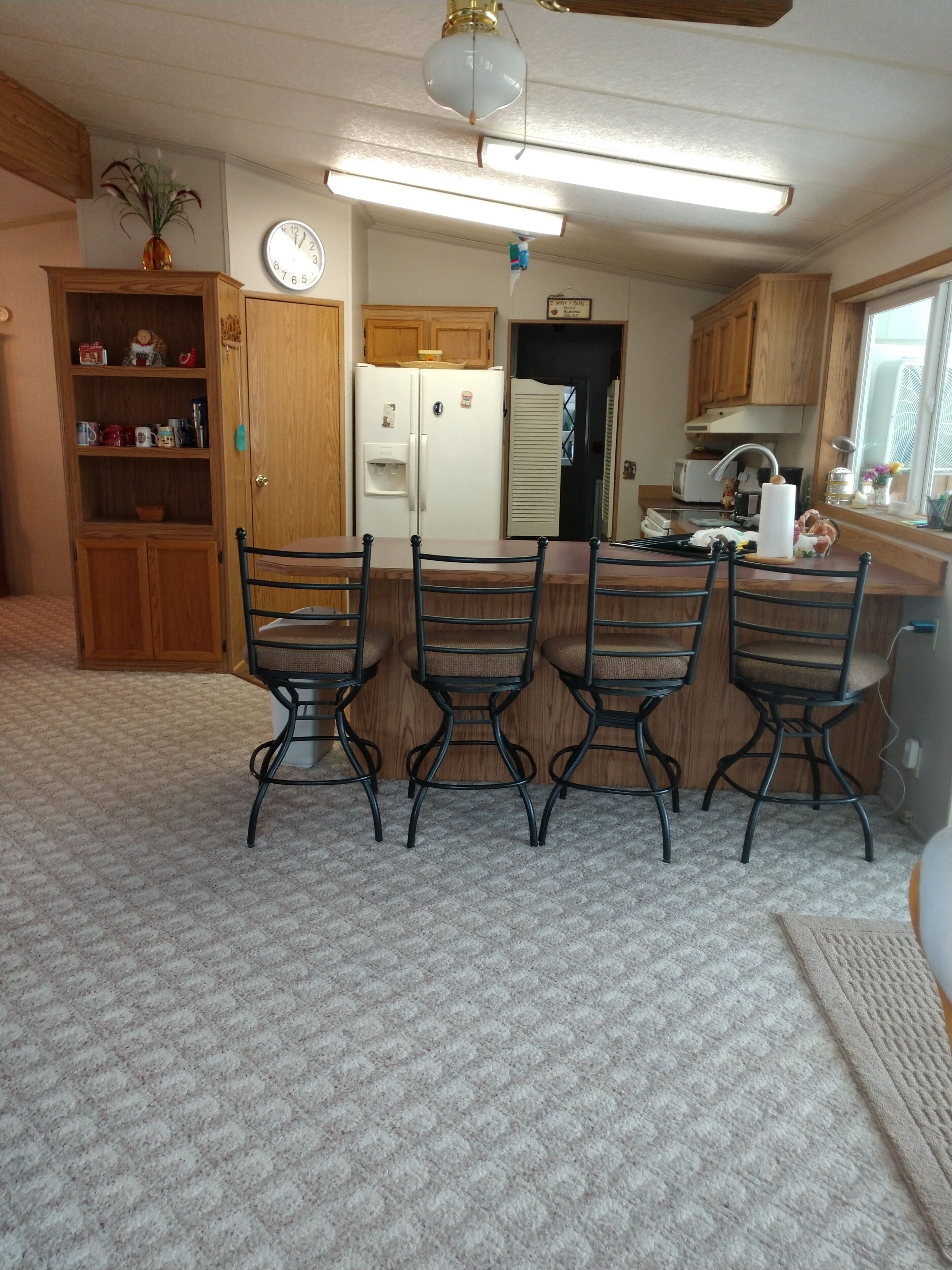 Williamson River Retreat Near Crater Lake Oregon