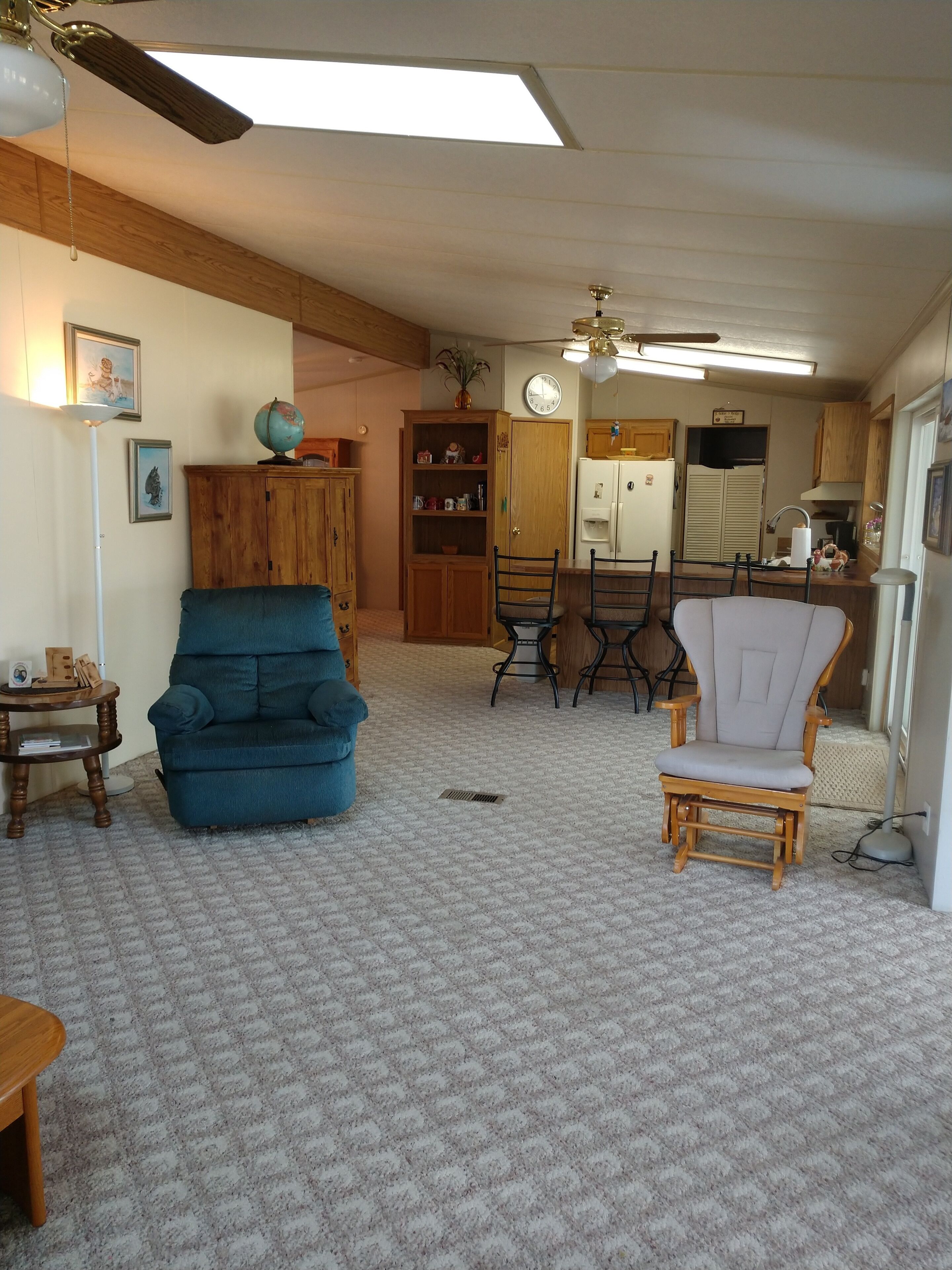 Williamson River Retreat Near Crater Lake Oregon