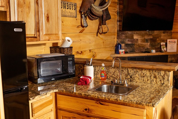 Fridge, microwave, coffee/tea maker, toaster