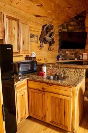 Fridge, microwave, coffee/tea maker, toaster