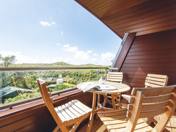 Unclassified image, 1 of 10, button