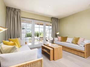 Unclassified image, 3 of 10, button