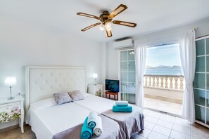 4 soverom, strykejern/-brett, wi-fi (inkludert) og sengetøy