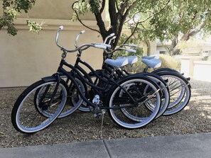 Property grounds - Level up your Old Town stay- Walk to bars- 2 Kings (Scottsdale)