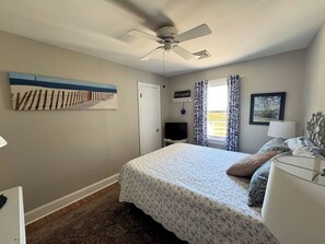 3 bedrooms, iron/ironing board, WiFi