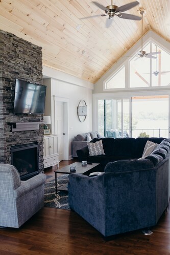 Legacy, A Modern Luxury Lakehouse