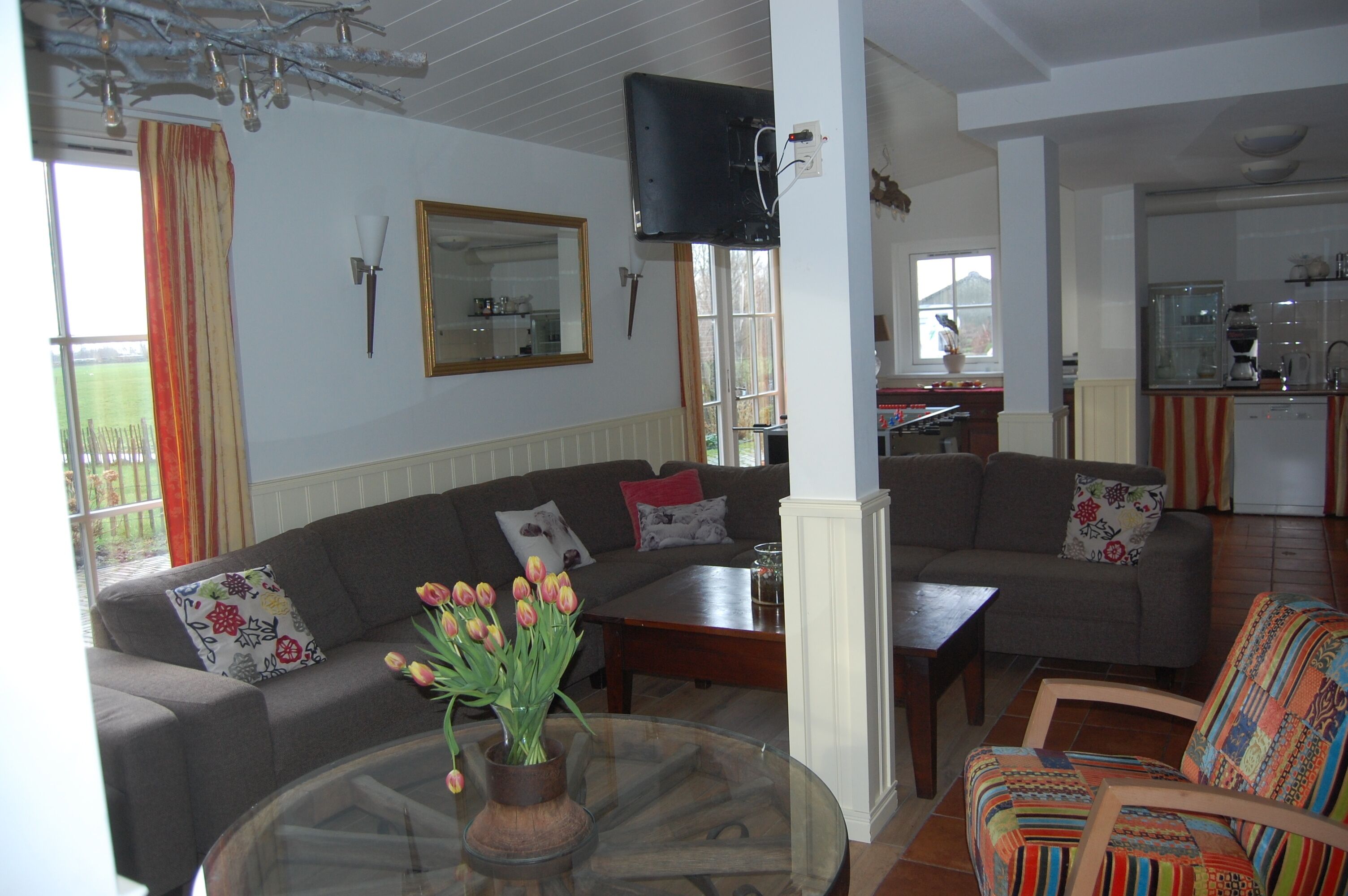 TV, foosball, books, stereo