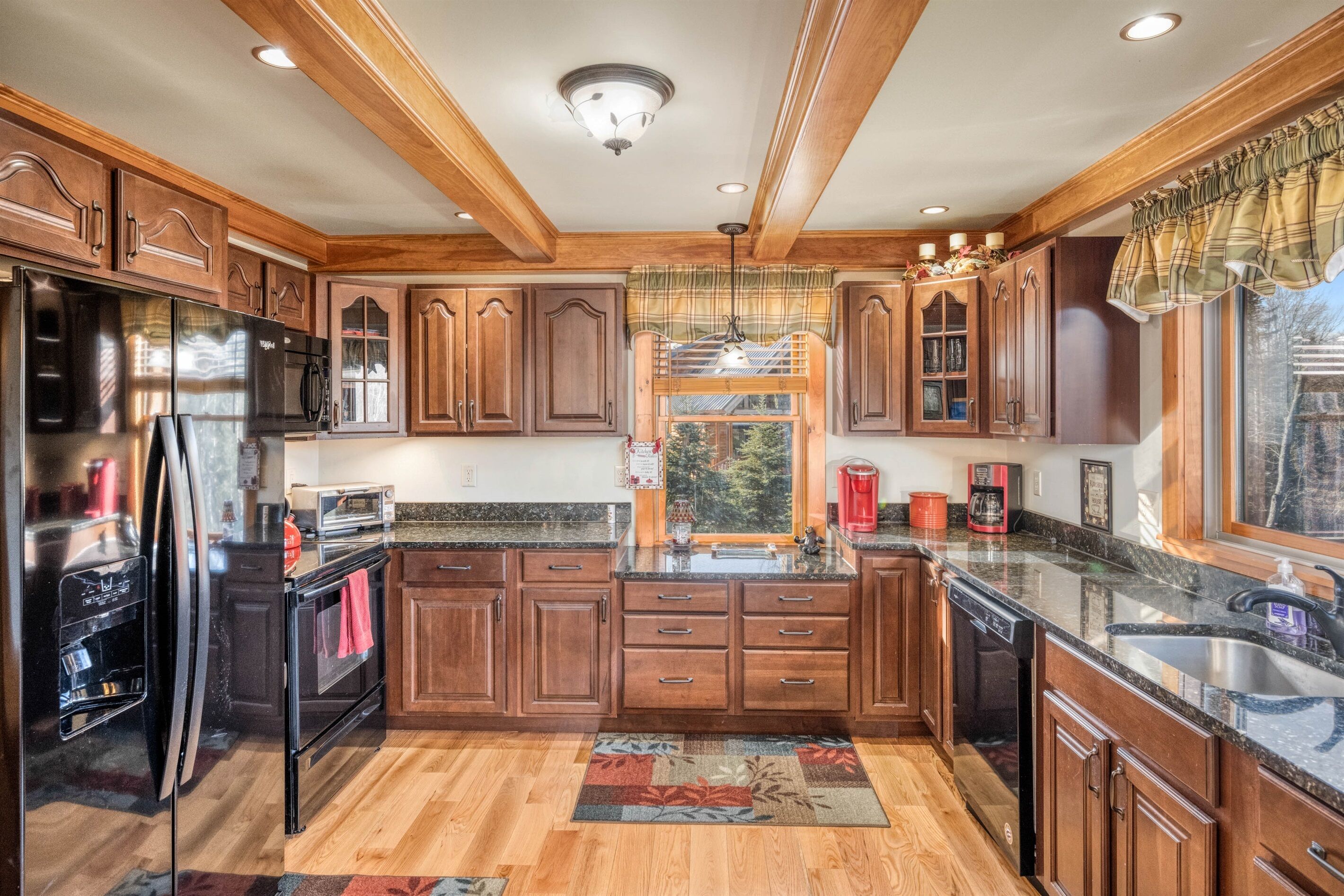 Riverfront Cabin | Bretton Woods | Fireplace + Fire pit | White Mountains| SKI