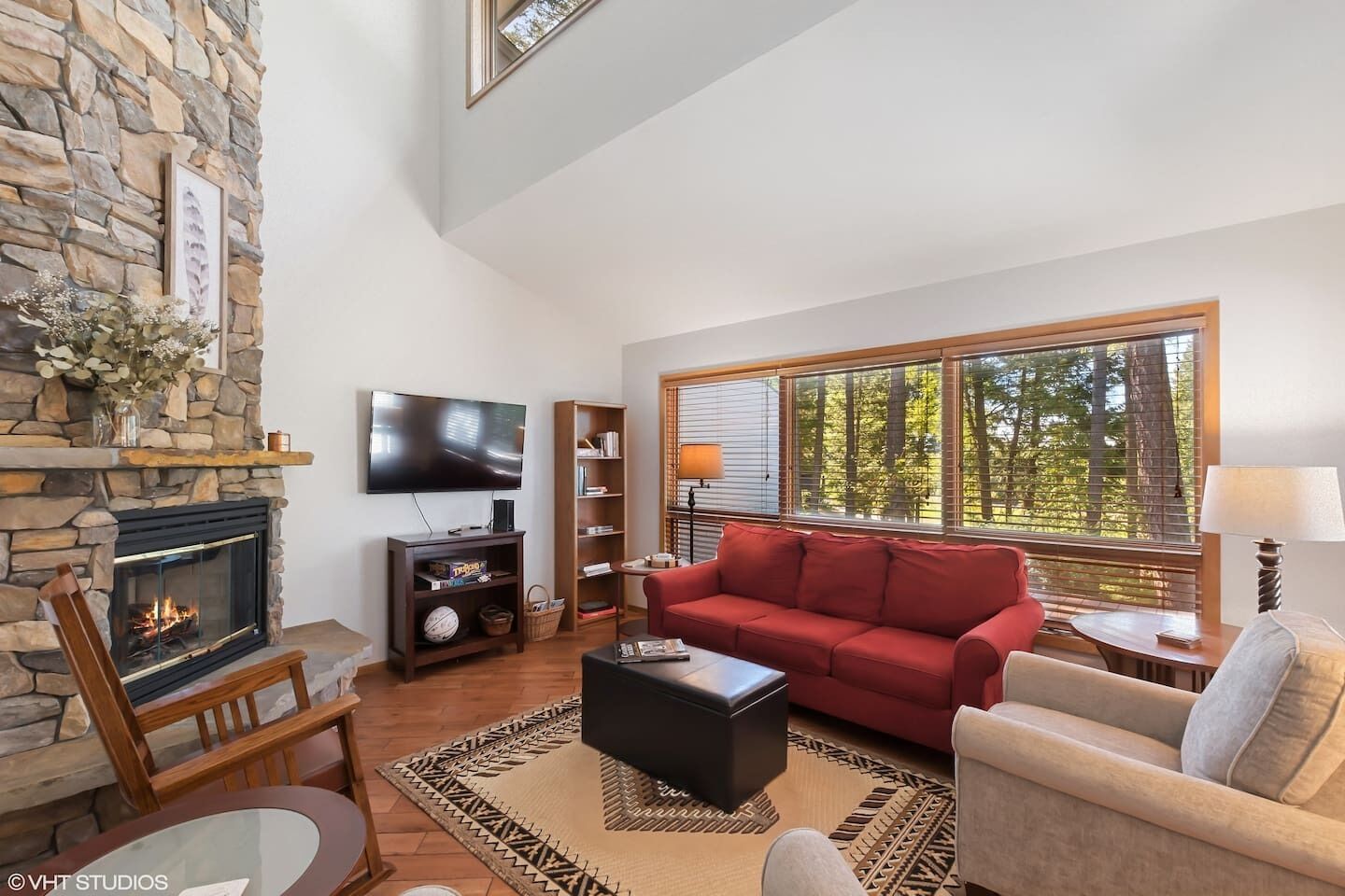 Fantastic, Secluded, Quiet Wooded Golf Townhome