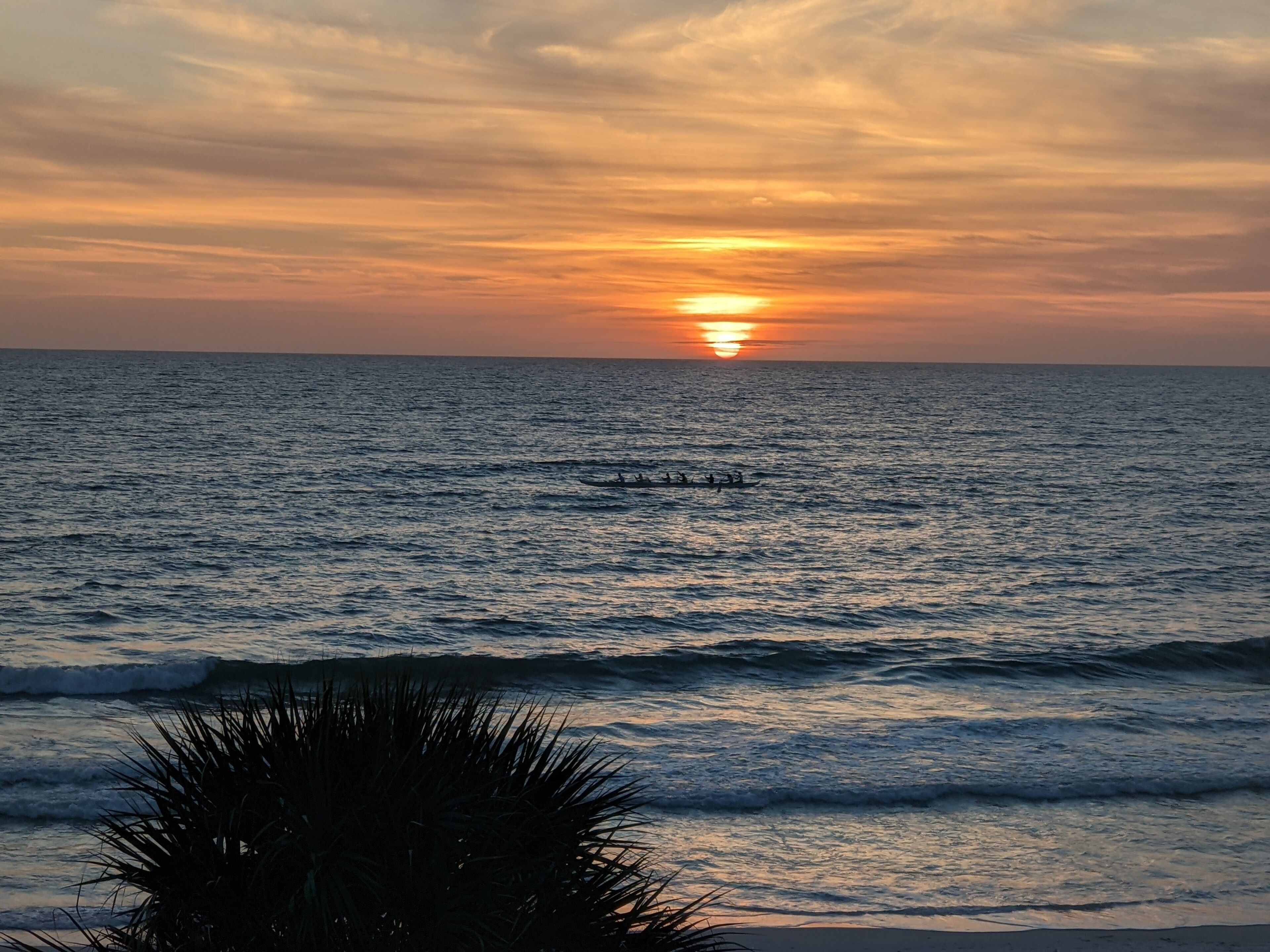 Beachfront! World class sunsets on white sandy Treasure Island.