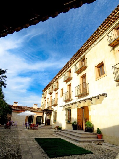 Casa grande Río Escabas, Serranía de Cuenca