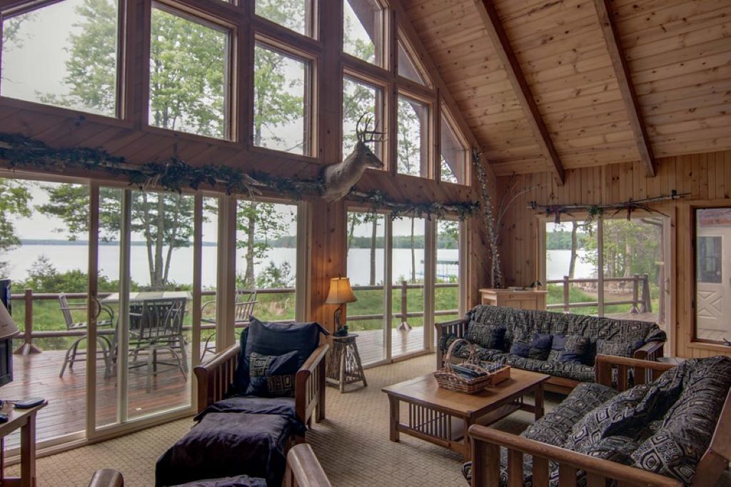Smart TV, fireplace, DVD player, video library