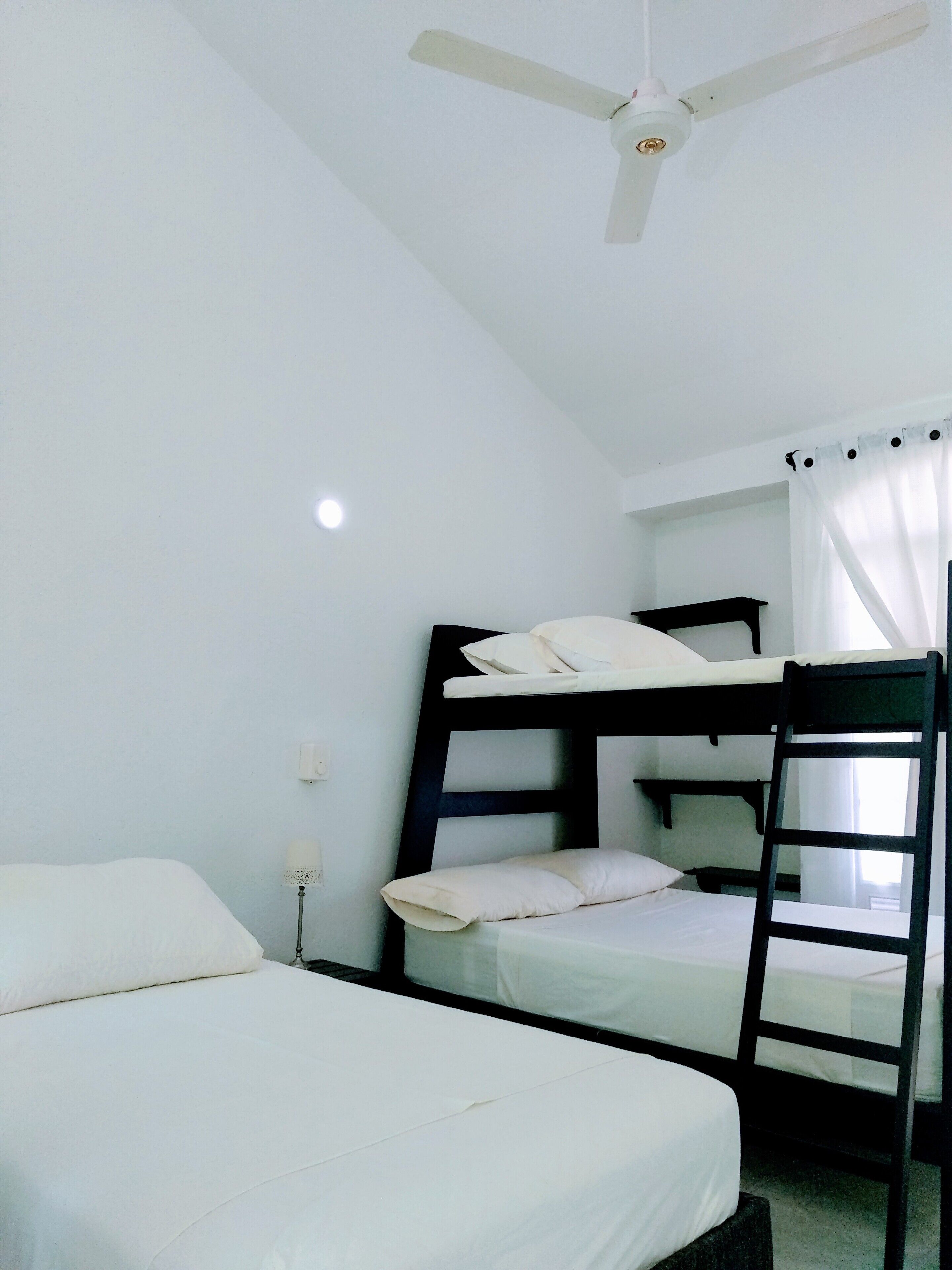 HERMOSA Y CÓMODA CASA EN GIRARDOT