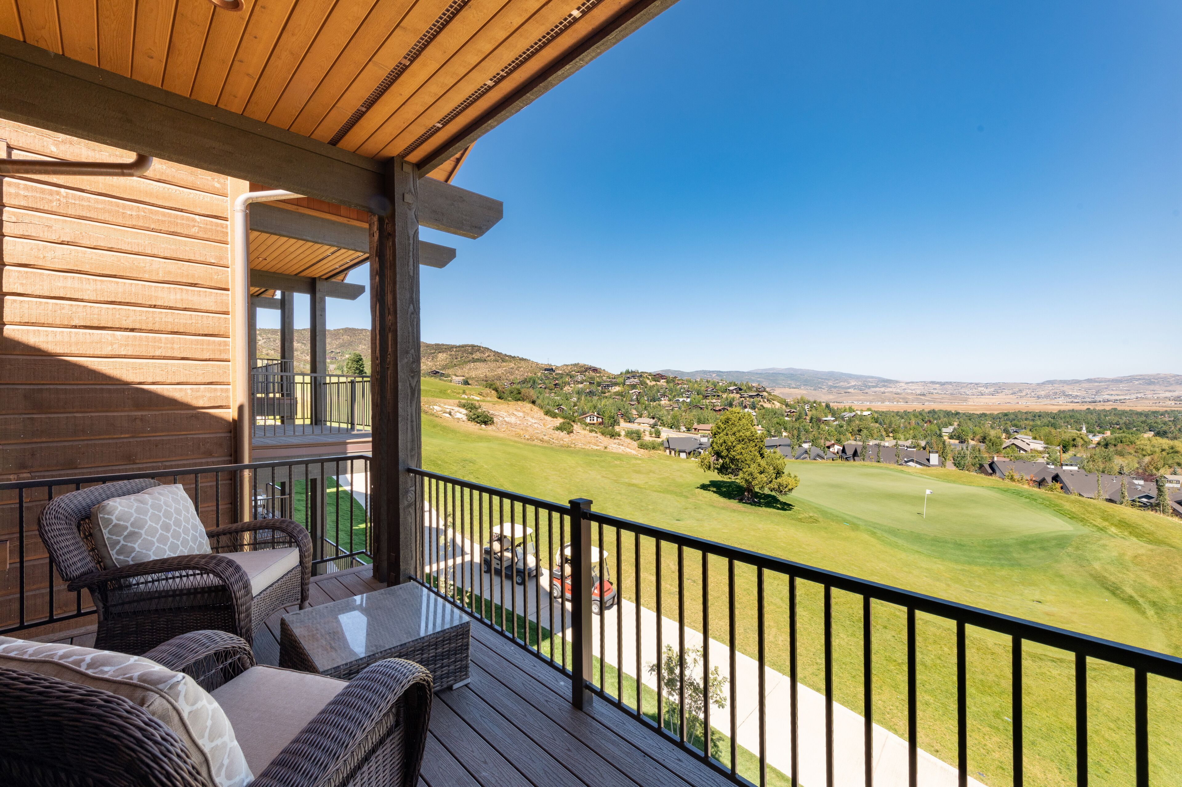 Walk to skiing exceptional 4 bedroom | Balcony view
