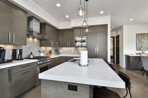 Luxury Townhome | Private kitchen