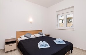 1 camera, Wi-Fi gratuito, lenzuola