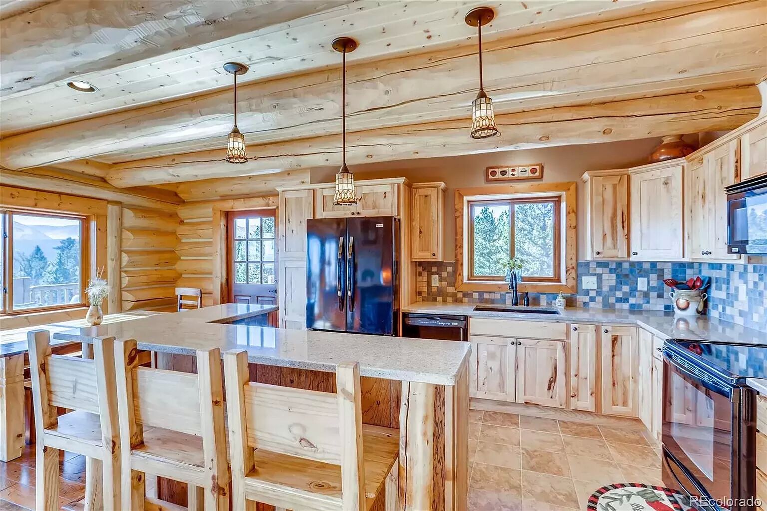 Quarry Road Cabin - Dogs OK - Log Cabin, Mountain Views 22 miles to Breckenridge