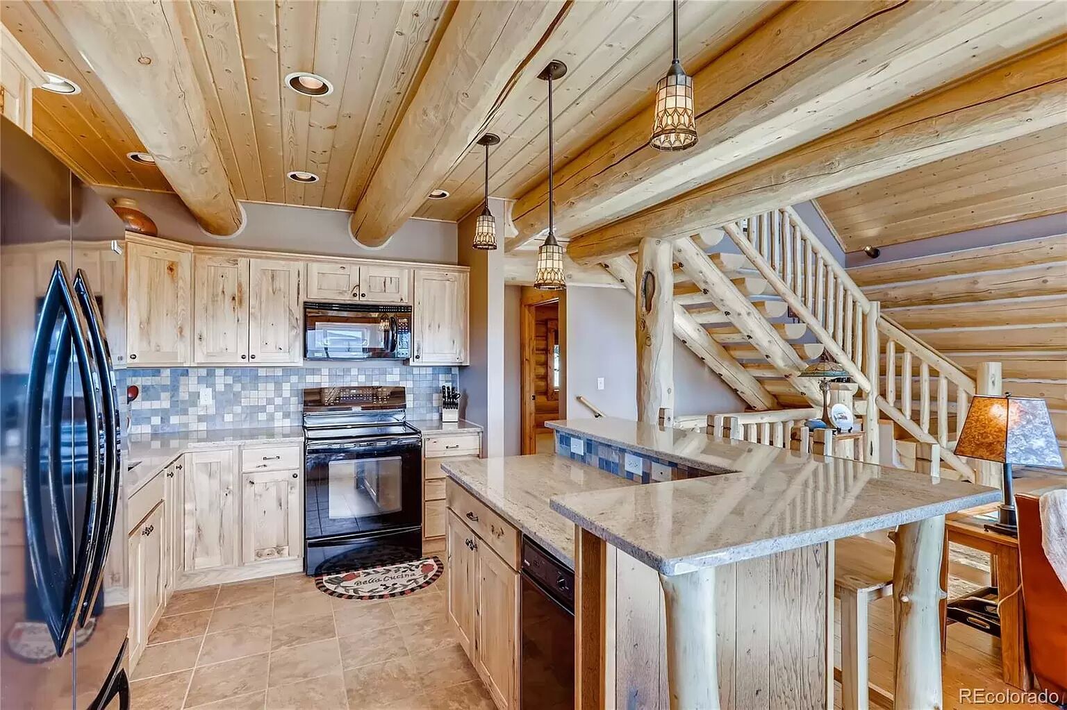 Quarry Road Cabin - Dogs OK - Log Cabin, Mountain Views 22 miles to Breckenridge