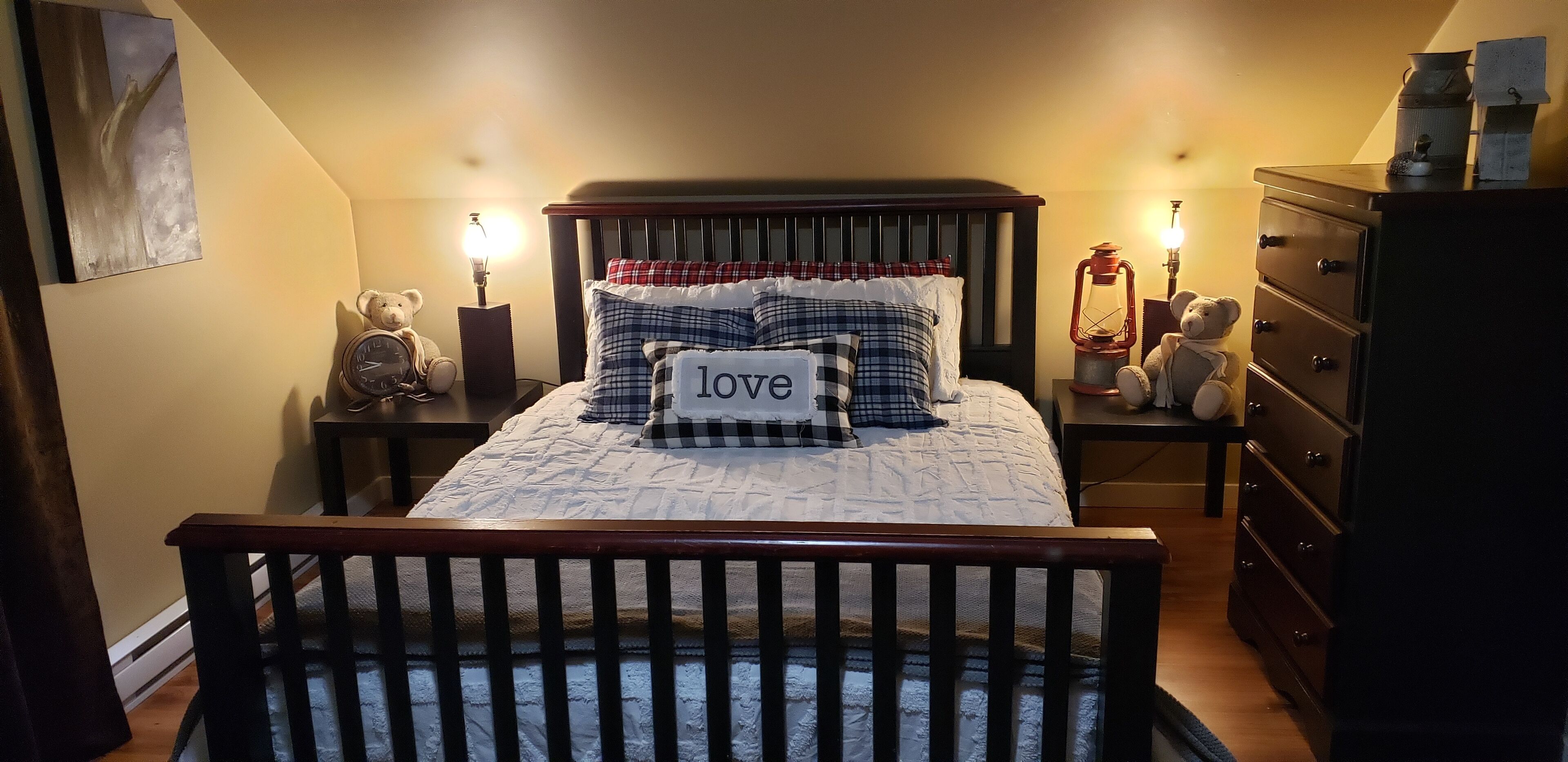 Tall Trees 🌳 A cozy cabin retreat in the woods.