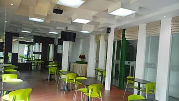 Tempat makan