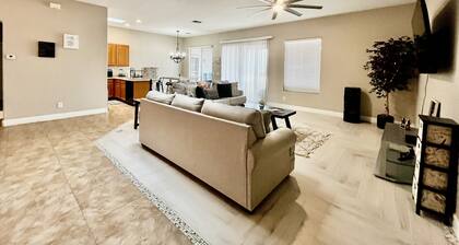 Motorcycle/ATV Bring your toys to the open desert 🏜