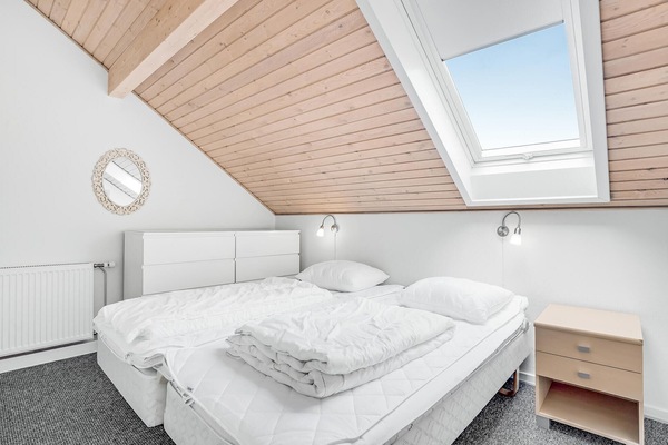 3 bedrooms, travel crib, free WiFi