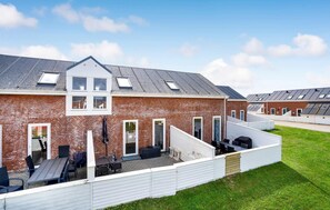 Outdoor dining - Stunning home in Rømø with WiFi (Rømø)