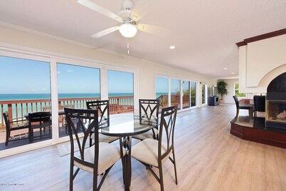 Sandy Shore Pearl-Atlantic Ocean in your backyard, Fully Licensed & City Water!